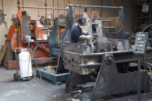STAHL MOLDING MACHINE 18x24IN